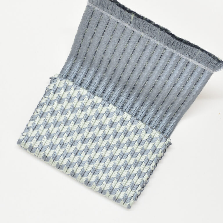 正絹 カードケース 大和組 グレー – 昇苑くみひもウェブショップ